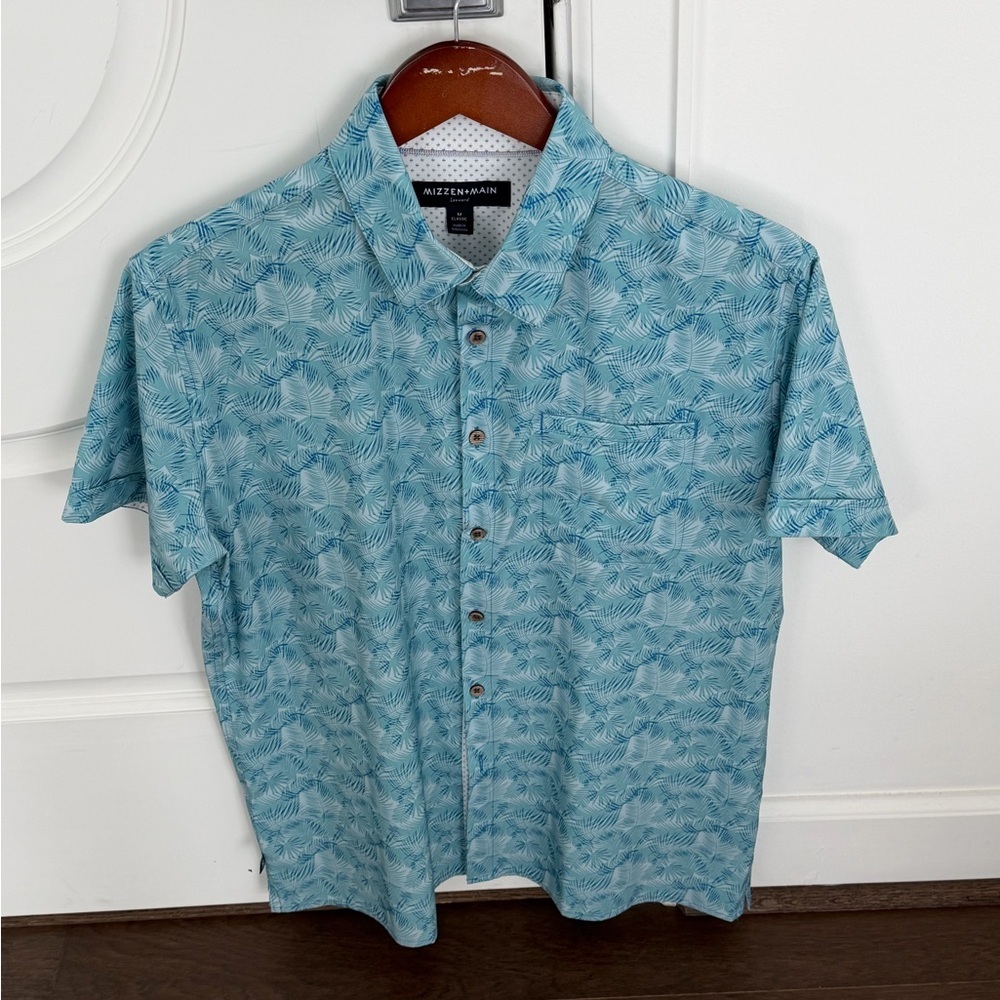 Mizzen+Main Blue Palm-Print Short-Sleeve Button-Down Shirt